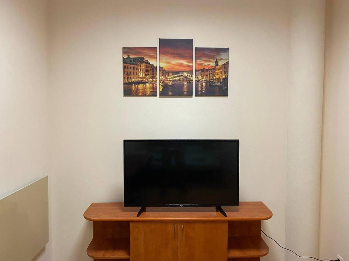 Si-Yo Hostel Ungvár Kültér fotó