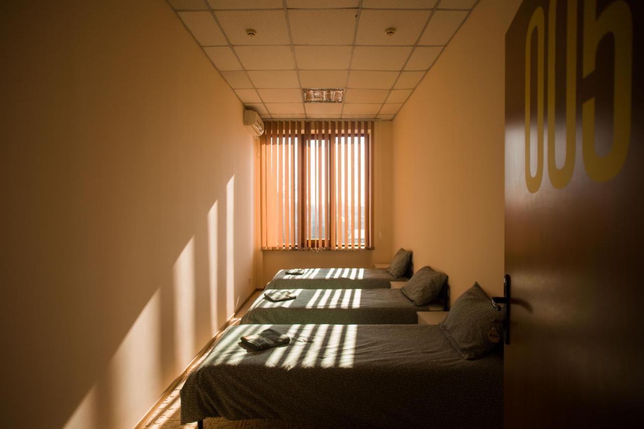 Si-Yo Hostel Ungvár Kültér fotó