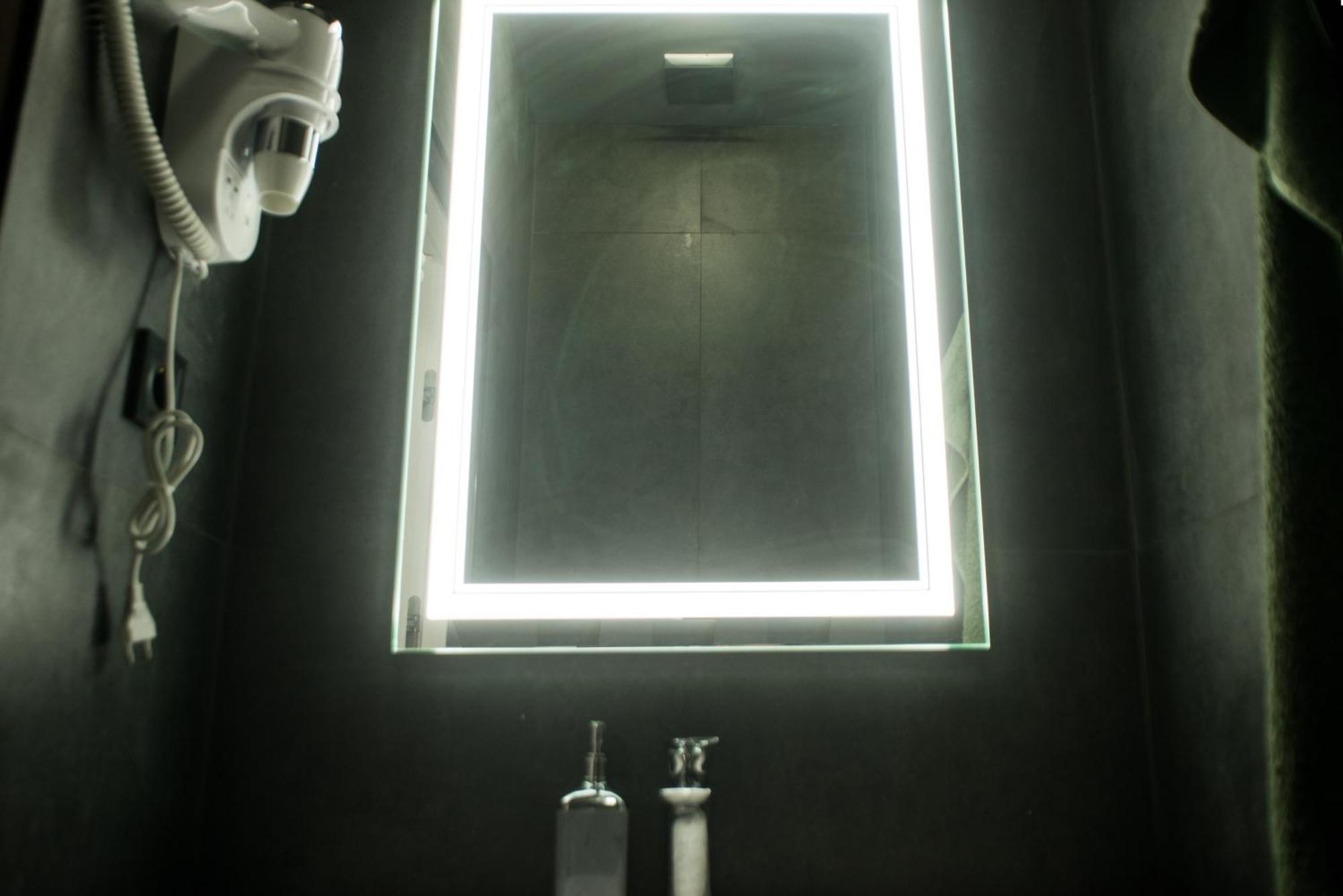 Si-Yo Hostel Ungvár Szoba fotó